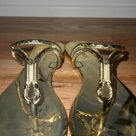 BCBGMAXAZRIA gold mirrored sandals jewelry hardware - Picture 6 of 6